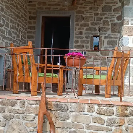 Nyaraló Rustico Toscano Castel Focognano