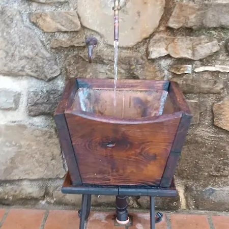 Nyaraló Rustico Toscano Castel Focognano