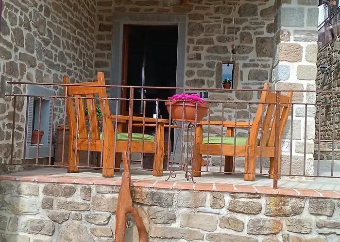 Casa vacanze Rustico Toscano Castel Focognano