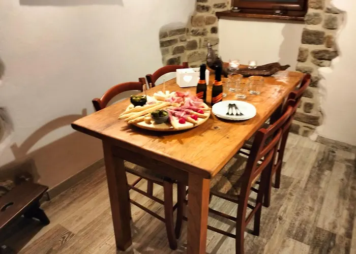 Rustico Toscano Casa vacanze Castel Focognano
